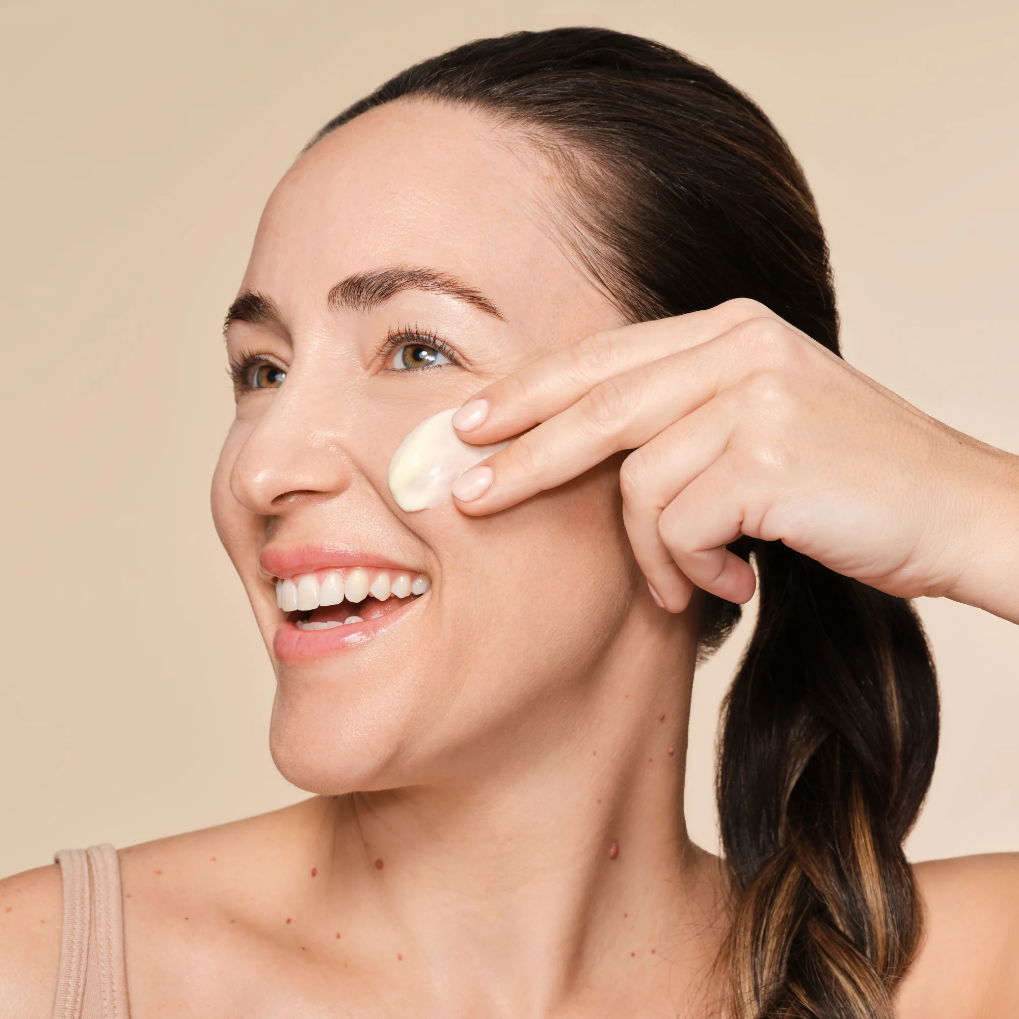 WONDER  Hydrating & Soothing Mask - Image 5